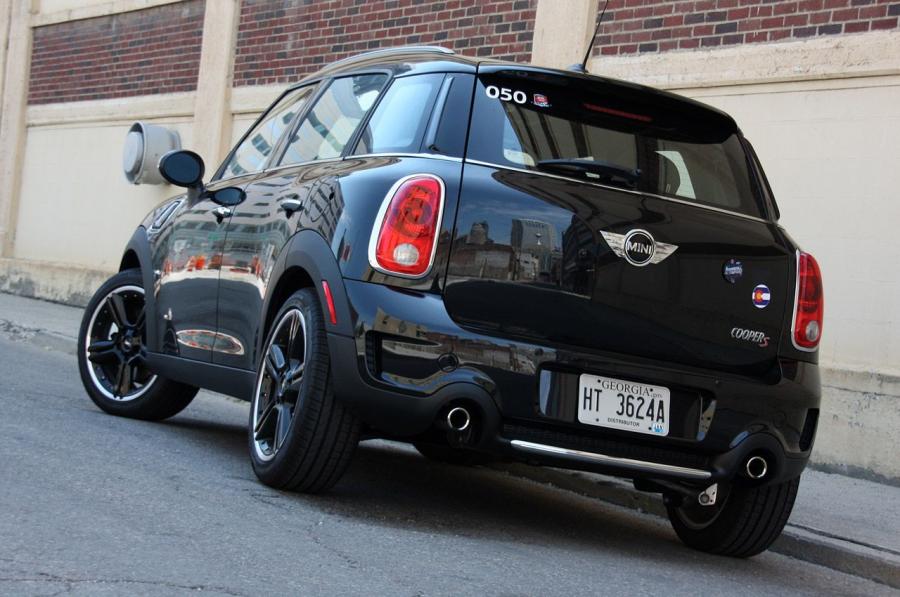  Mini Cooper Countryman 2011 года  (фото 15 из 160)